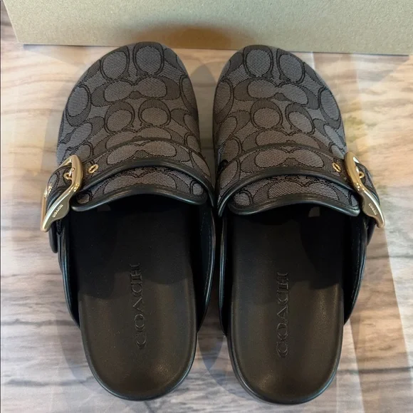 NWT COACH Women's Signature Jacquard Round Toe Archival Buckle Clogs - Picture 4 of 12